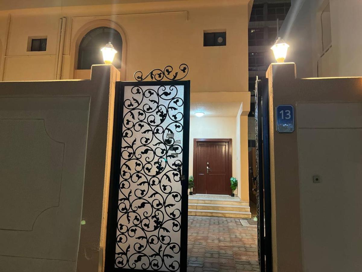 The Villa Hostel - By Lunar أبو ظبي المظهر الخارجي الصورة