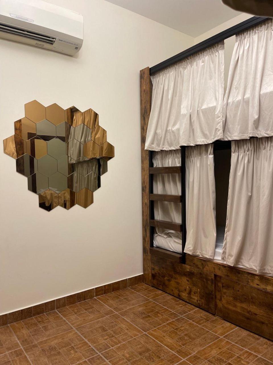 The Villa Hostel - By Lunar أبو ظبي المظهر الخارجي الصورة