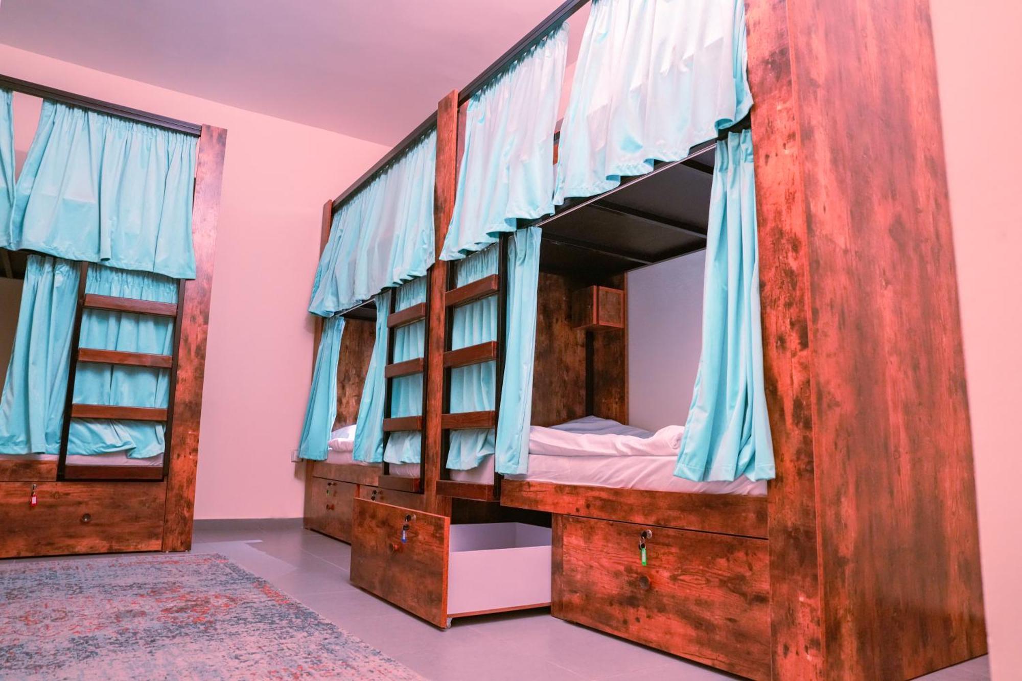 The Villa Hostel - By Lunar أبو ظبي المظهر الخارجي الصورة