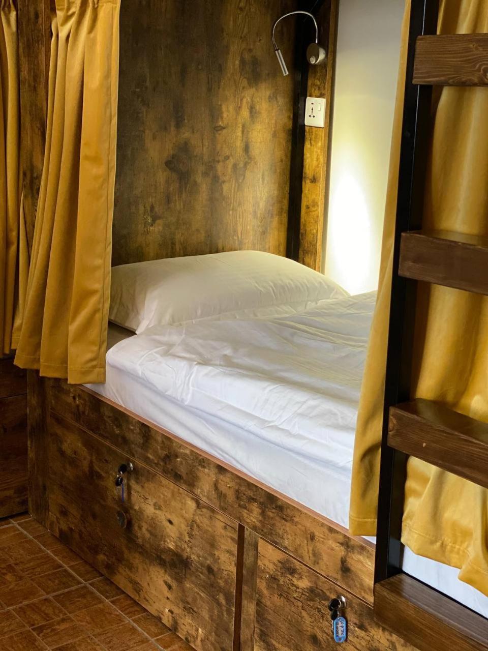 The Villa Hostel - By Lunar أبو ظبي المظهر الخارجي الصورة